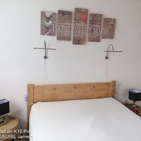 Hotel apartamentowy Le Roi Du Sundgau Pres De La Horse - 3*